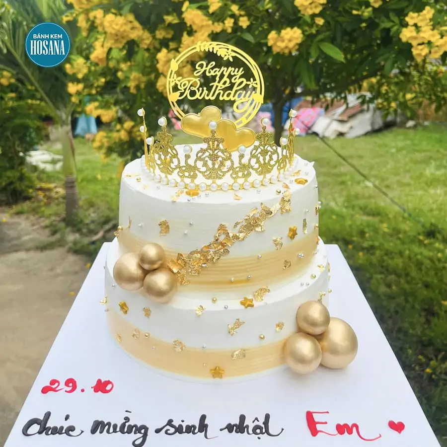 banh kem vuong mien mau vang dep lung linh