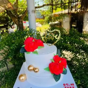 banhkemcuoi2tanghoatuoi