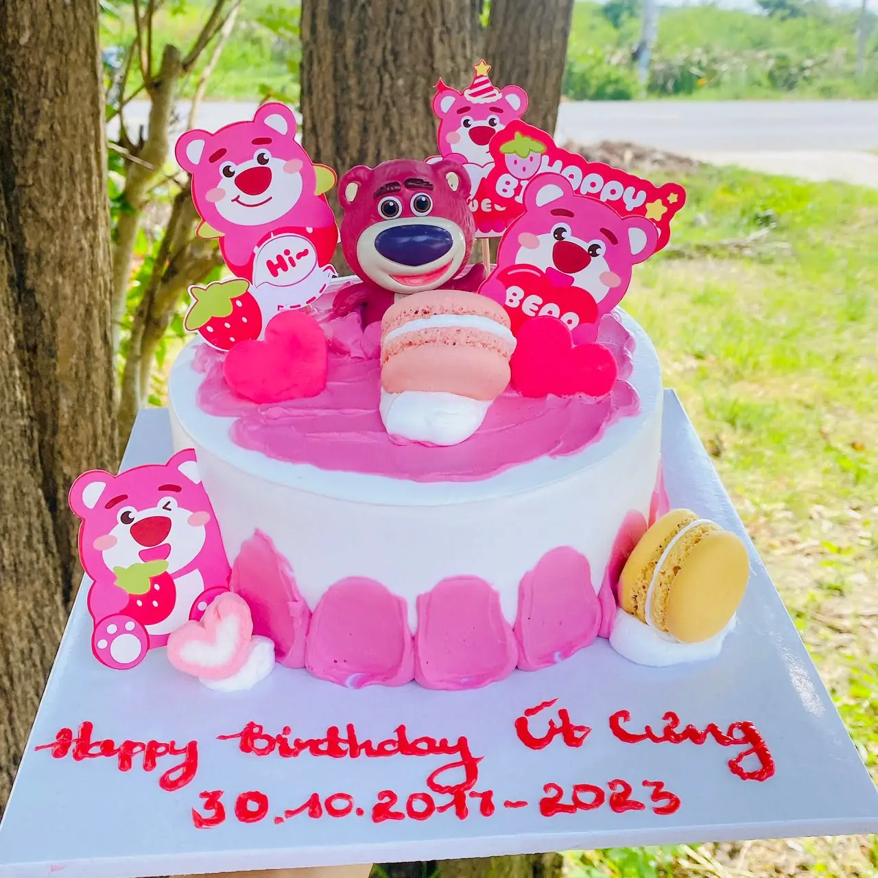 banhkemgaudaudethuong Mẫu bánh kem gấu dâu siêu đẹp